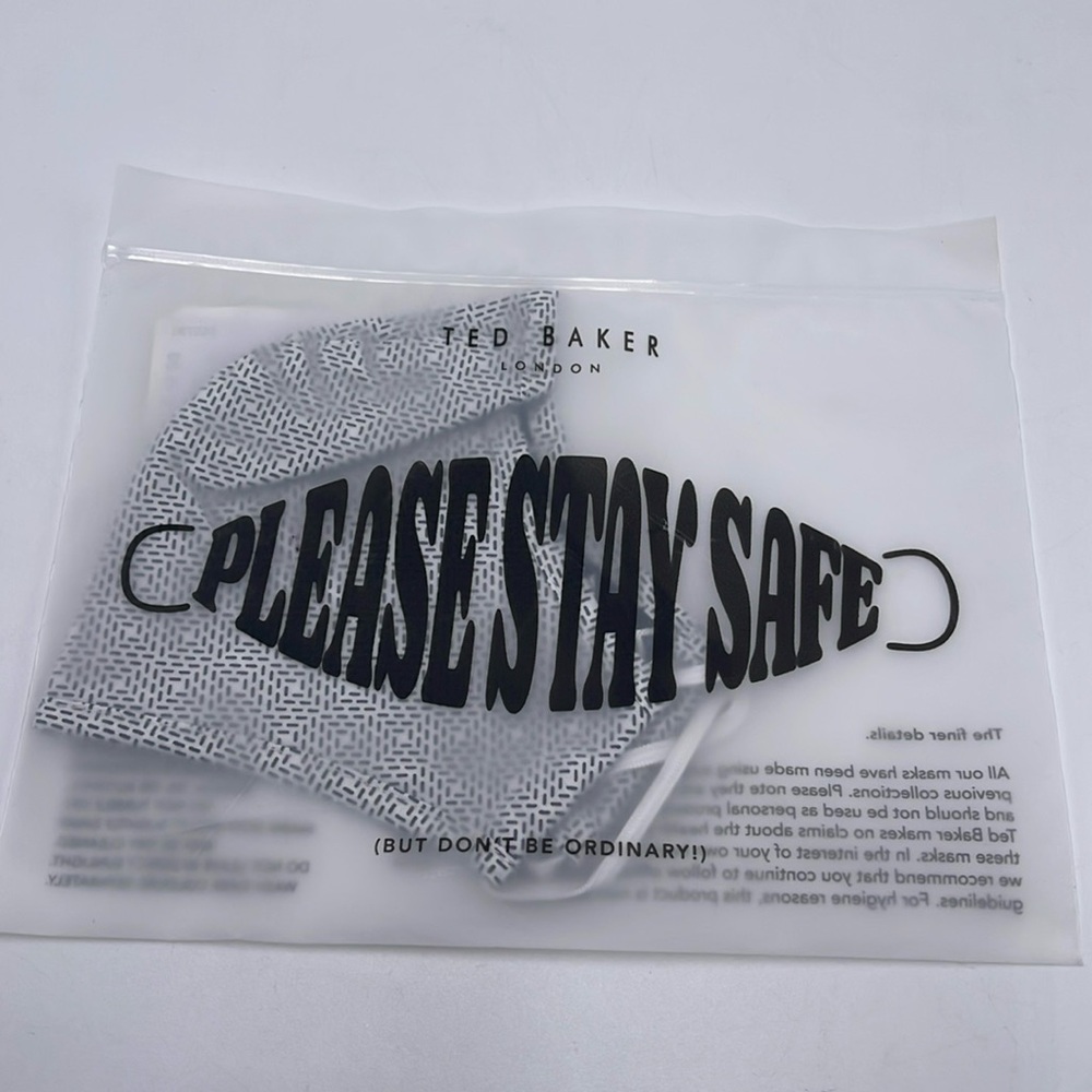 TED BAKER LONDON Reversible Reusable FACE MASK 
NWT 
OS - Picture 2 of 15